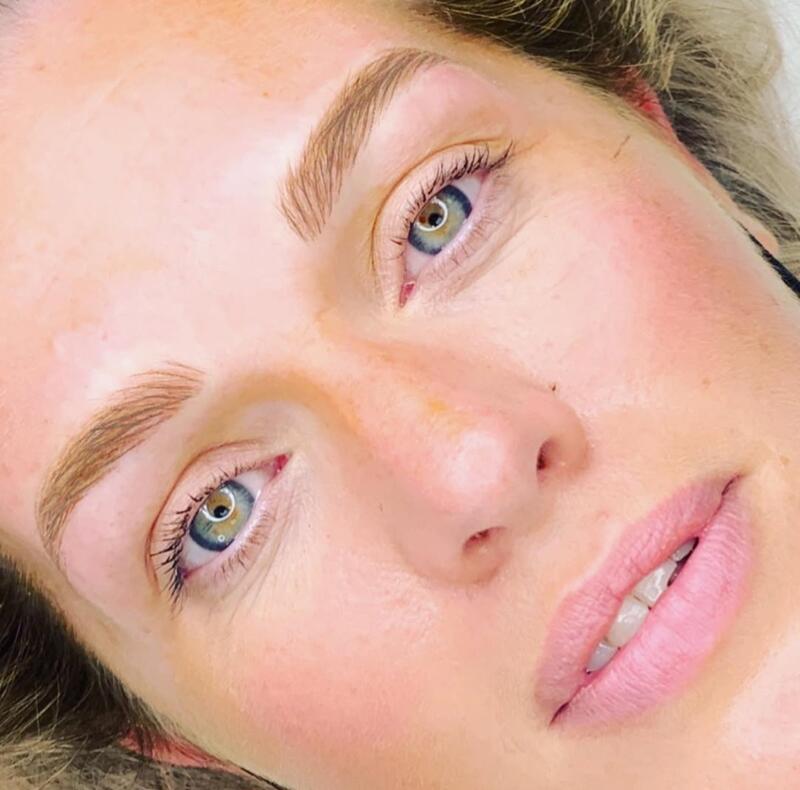 Macro of Hyperrealism brows